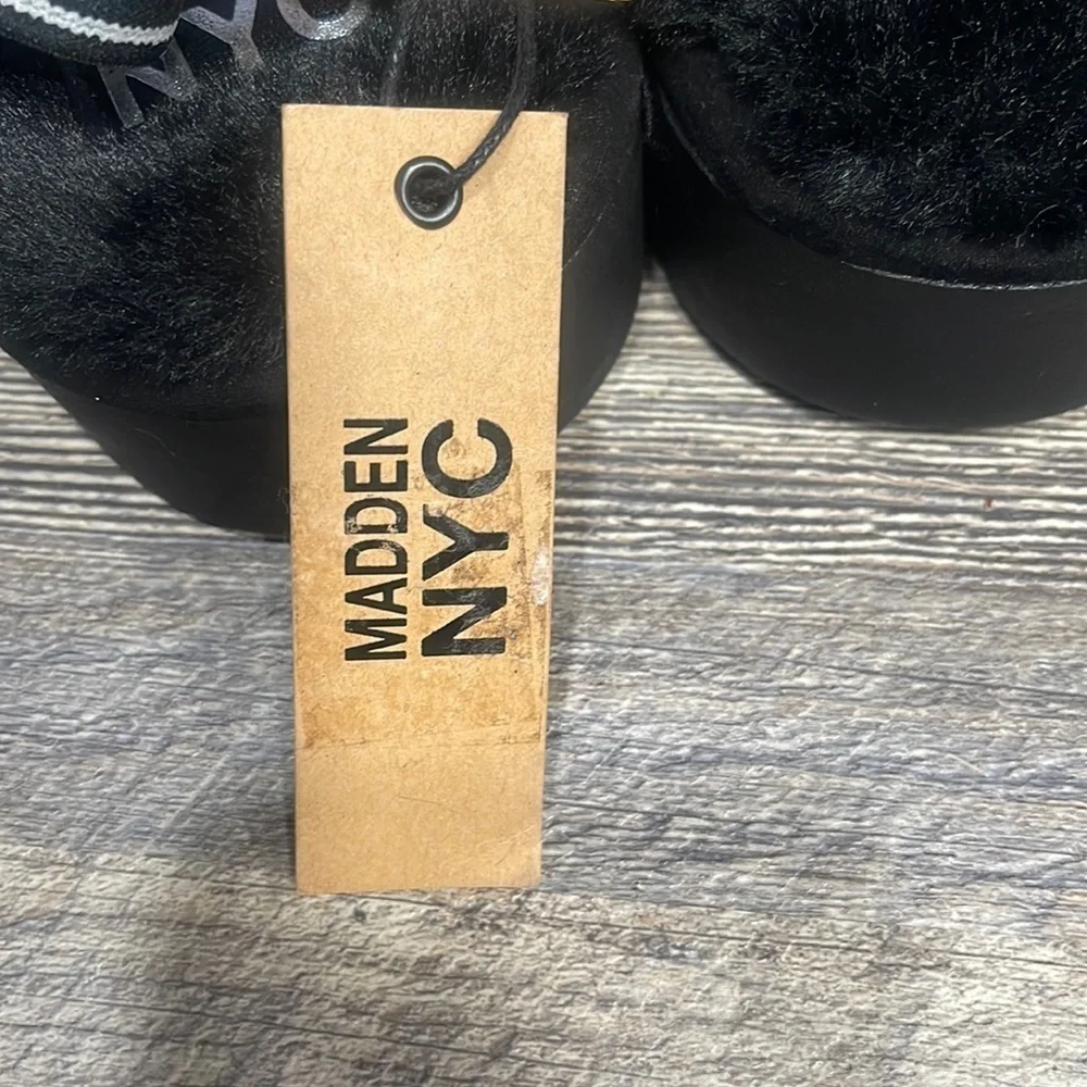 Madden NYC Crossband Platform